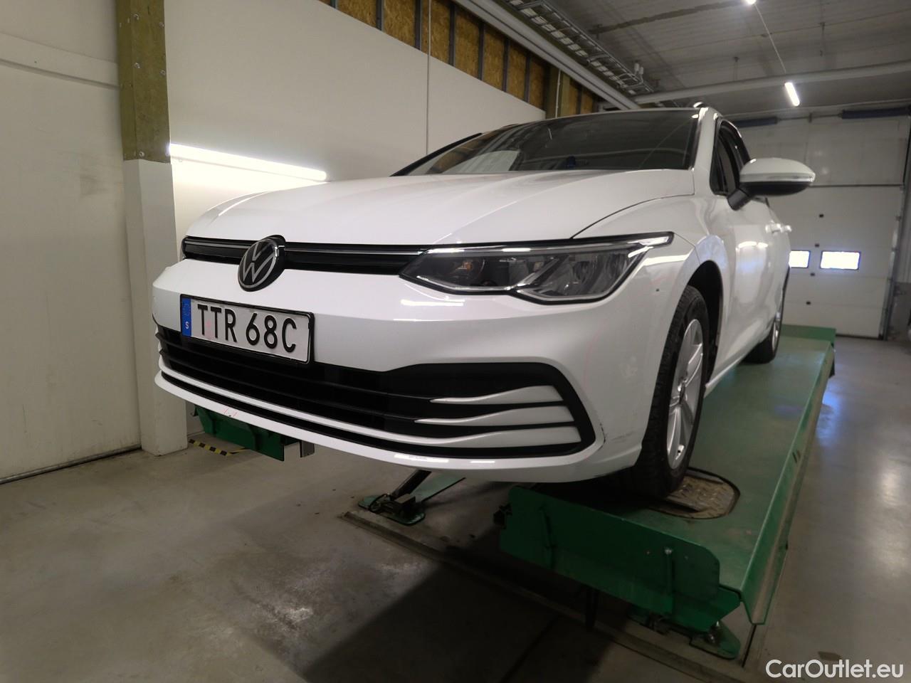  Volkswagen  Golf  SC 1.5 eTSI 130 Aut #2
