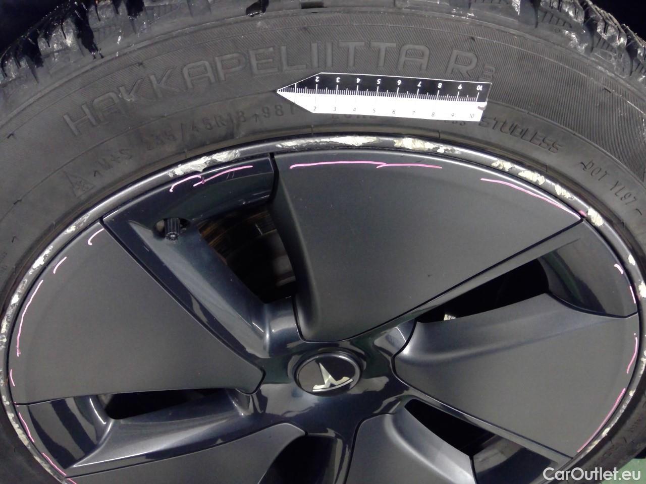  Tesla  Model 3  75kWh Long-Range #21
