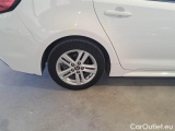  Toyota  Corolla TOYOTA  / 2019 / 5P / STATION WAGON TS HYBRID BUSINESS #108