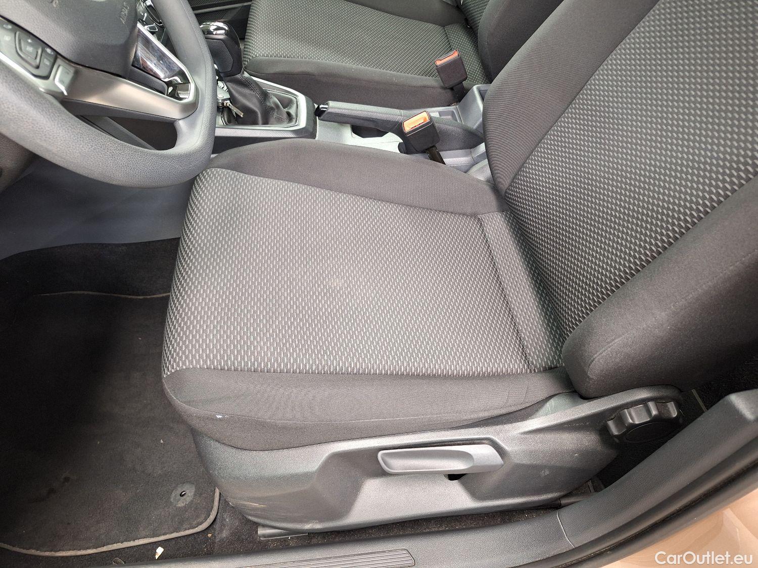  Volkswagen  T-CROSS VW,  '18, Volkswagen  1.0 TSI OPF 85kW DSG 5d #8