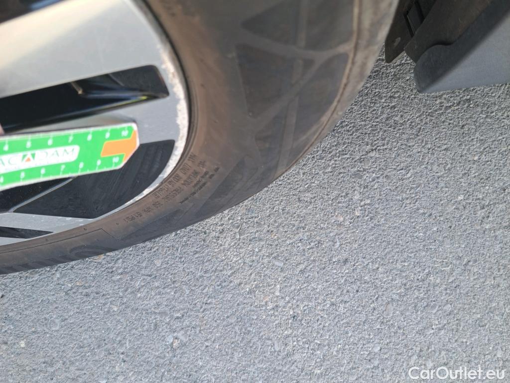  Mercedes  GLA Clase   200 d (247.712) 150CV AT8 E6d #9