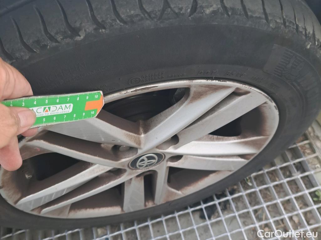  Toyota  Corolla TOYOTA  1.8 125H ACTIVE TECH E-CVT (AC3) #30
