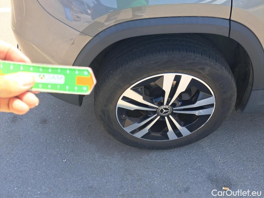  Mercedes  GLA Clase   200 d (247.712) 150CV AT8 E6d #8
