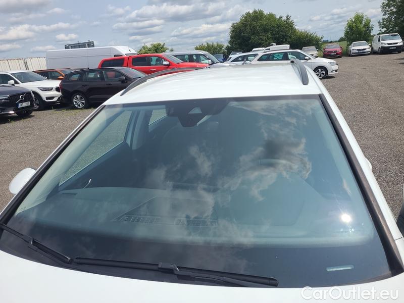  Volkswagen  Golf  VIII Variant (CG5) 2020 Var.2.0TDI 110 Style 5d #1