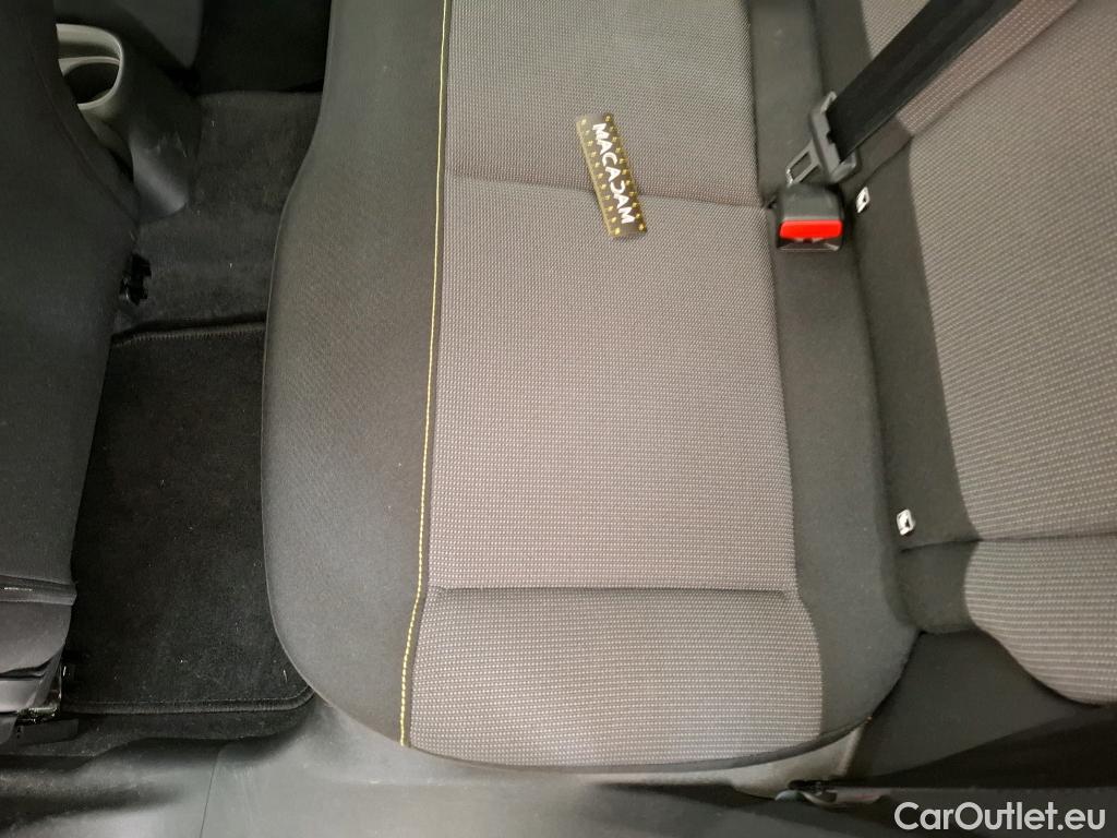  Citroen  C3 CITROEN  5p Berline PureTech 110  BVM6 Shine Business #19