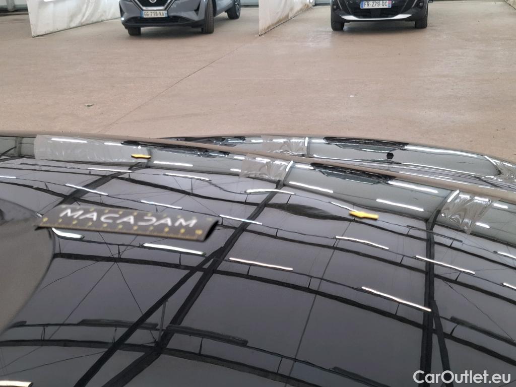  Citroen  C3 CITROEN  5p Berline PureTech 110  BVM6 Shine Business #6
