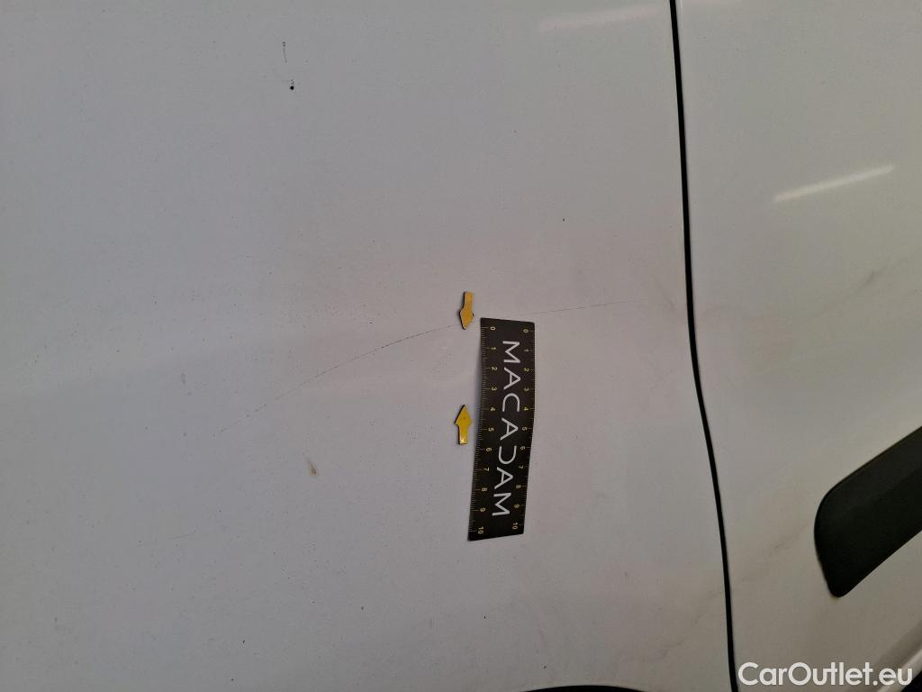  Citroen  Berlingo  Fourgon Club L1 (Court) 1.6 BlueHDi 100CV BVM5 E6 #19