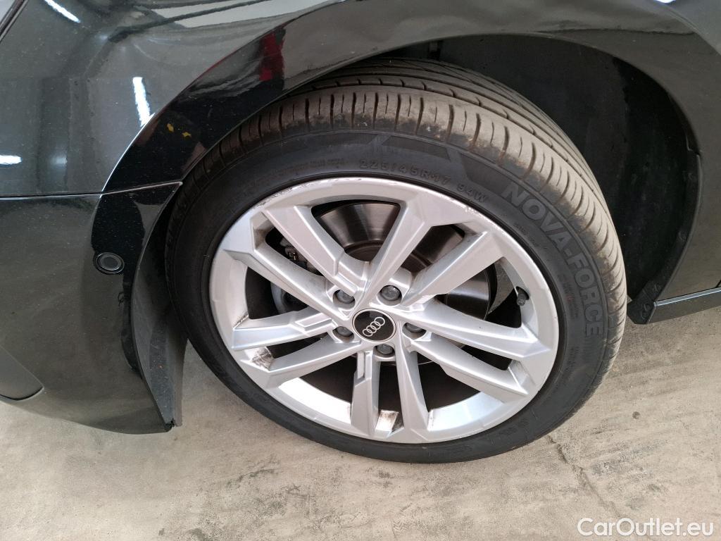  Audi  A3  Sportback 30 TDI Business Line 2.0 TDI 115CV BVA7 E6d #1