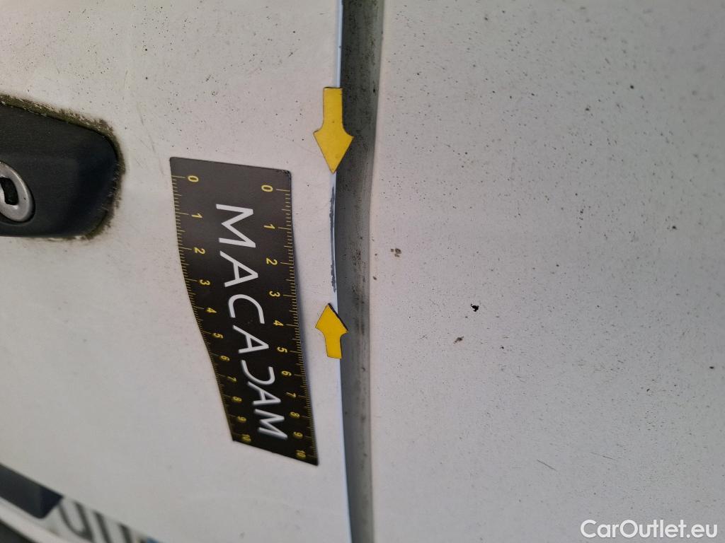  Citroen  Berlingo  Fourgon Club L1 (Court) 1.6 BlueHDi 100CV BVM5 E6 #40