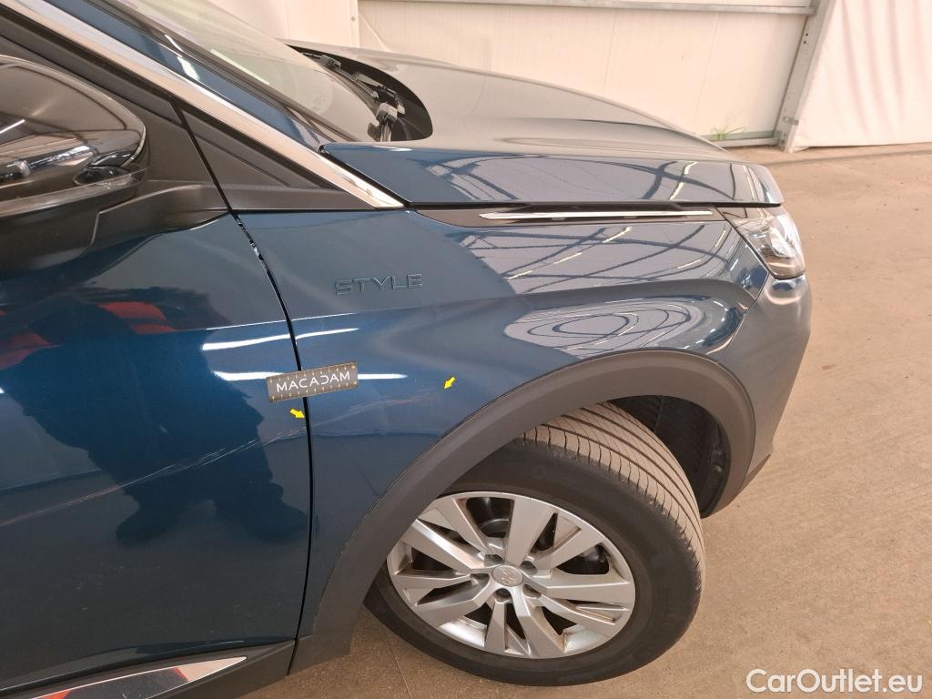  Peugeot  3008  II Style 1.2 PureTech 130CV BVM6 E6d #10