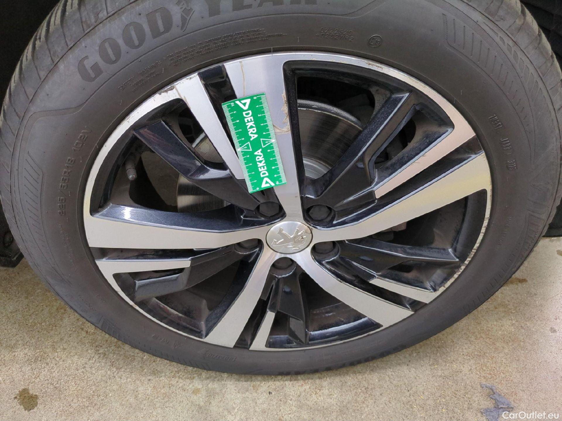  Peugeot  5008  Allure 1.5 HDi 130CV BVA8 E6d #10
