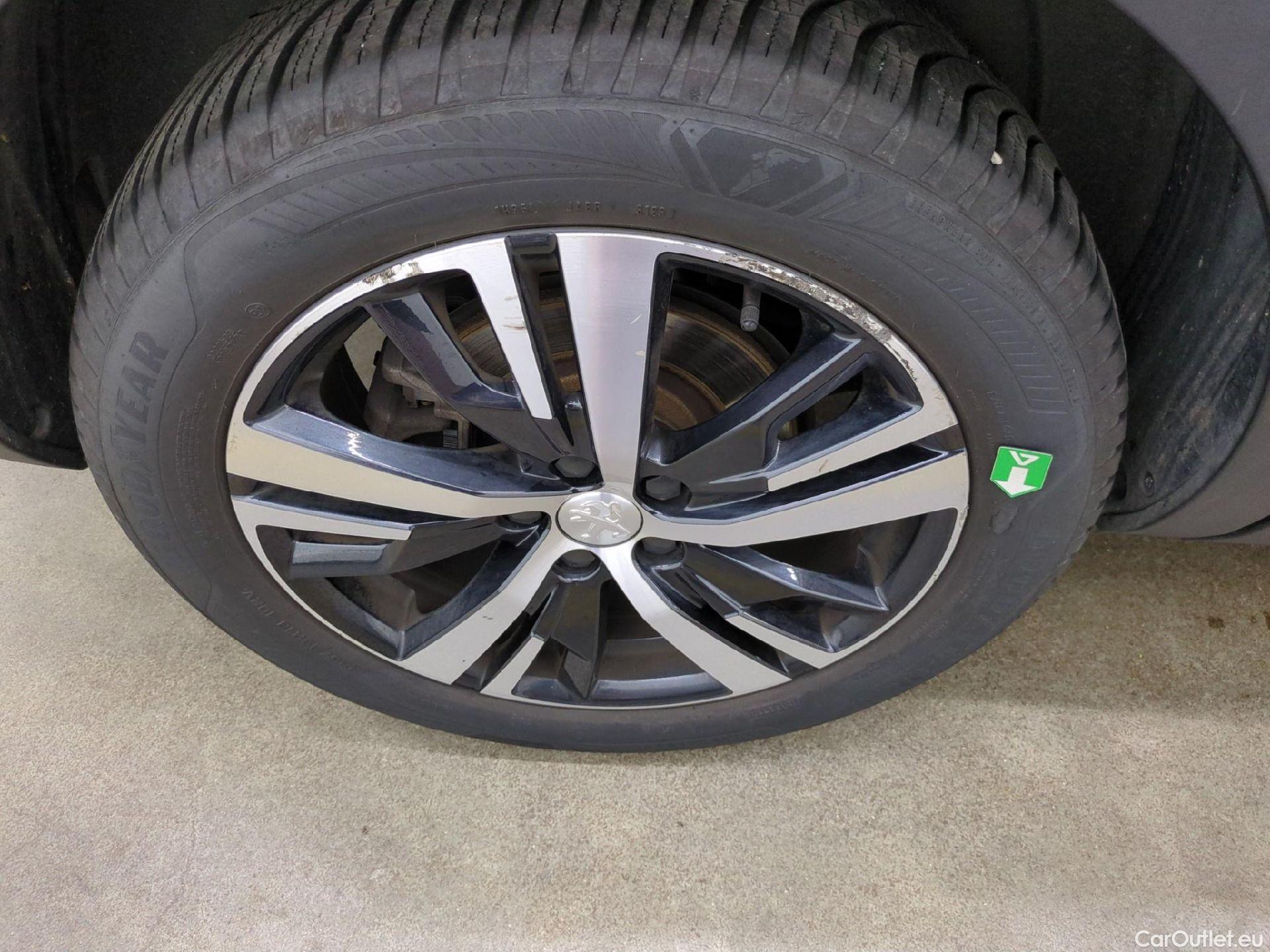  Peugeot  5008  Allure 1.5 HDi 130CV BVA8 E6d #21