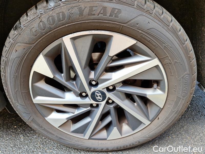  Hyundai  Tucson   (NX)(2020) Tucs.1.6T-GDI 132 Style 4x4 AT #6