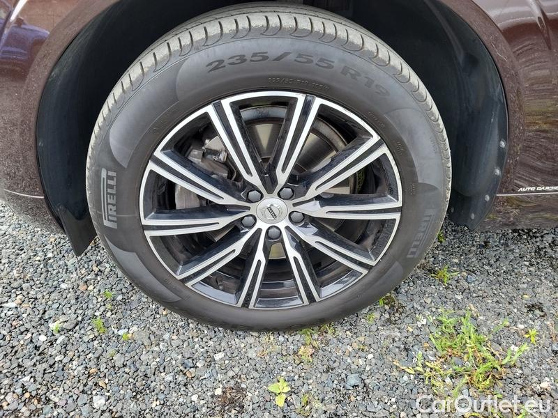  Volvo  XC60  (2008)  B4 diesel Inscription AT #3
