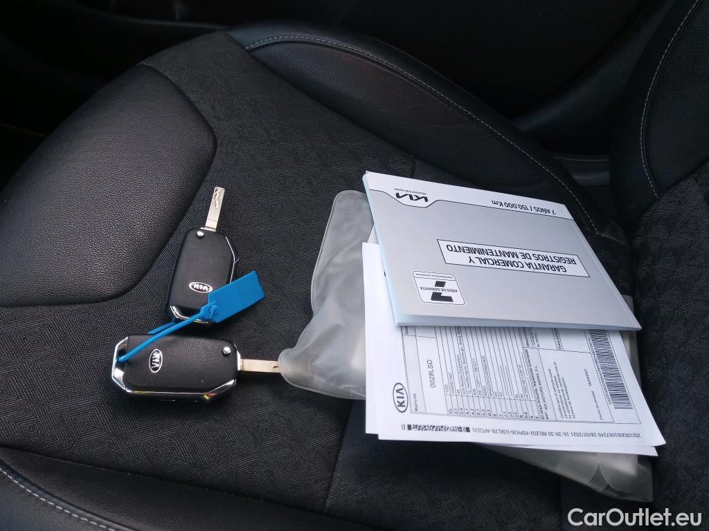  KIA  Niro  Drive 1.6 105CV AT6 E6d #11