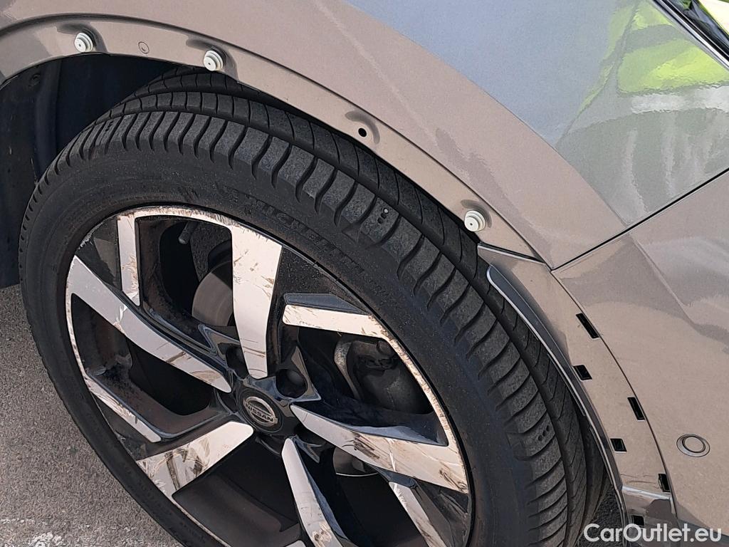  Nissan  Qashqai NISSAN  / 2017 / 5P / todoterreno DIG-T 117 kW (160 CV) E6D DCT TEKNA #2