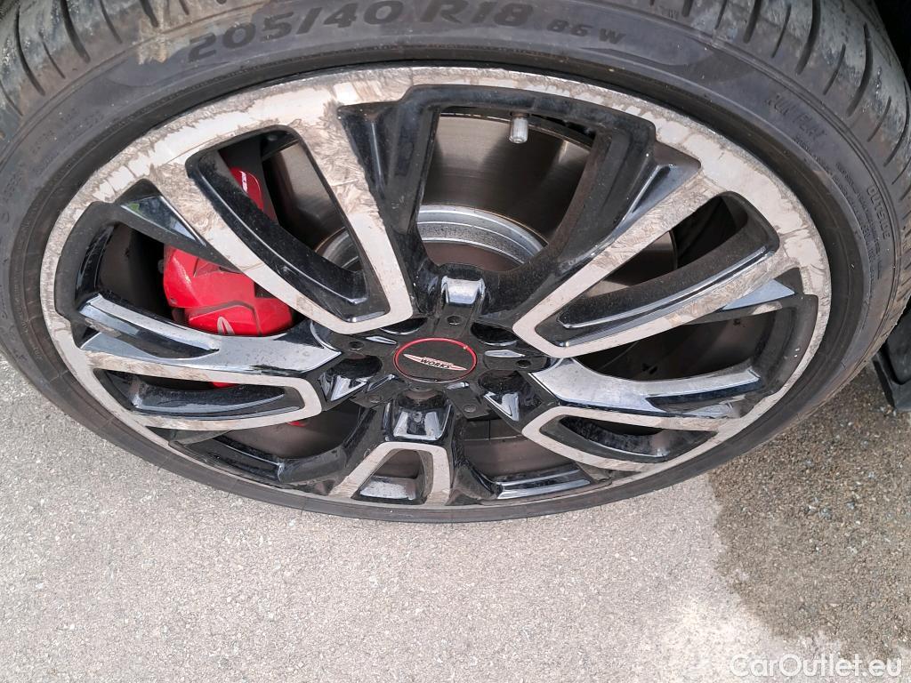  Mini  Mini  3p John Cooper Works 2.0 230CV AT6 E6 #8