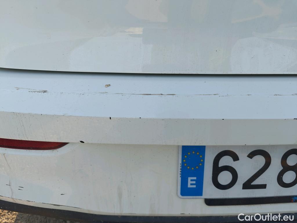  Volkswagen  Golf  VIII Berlina 1.0 TSI 110CV MT6 E6d #30
