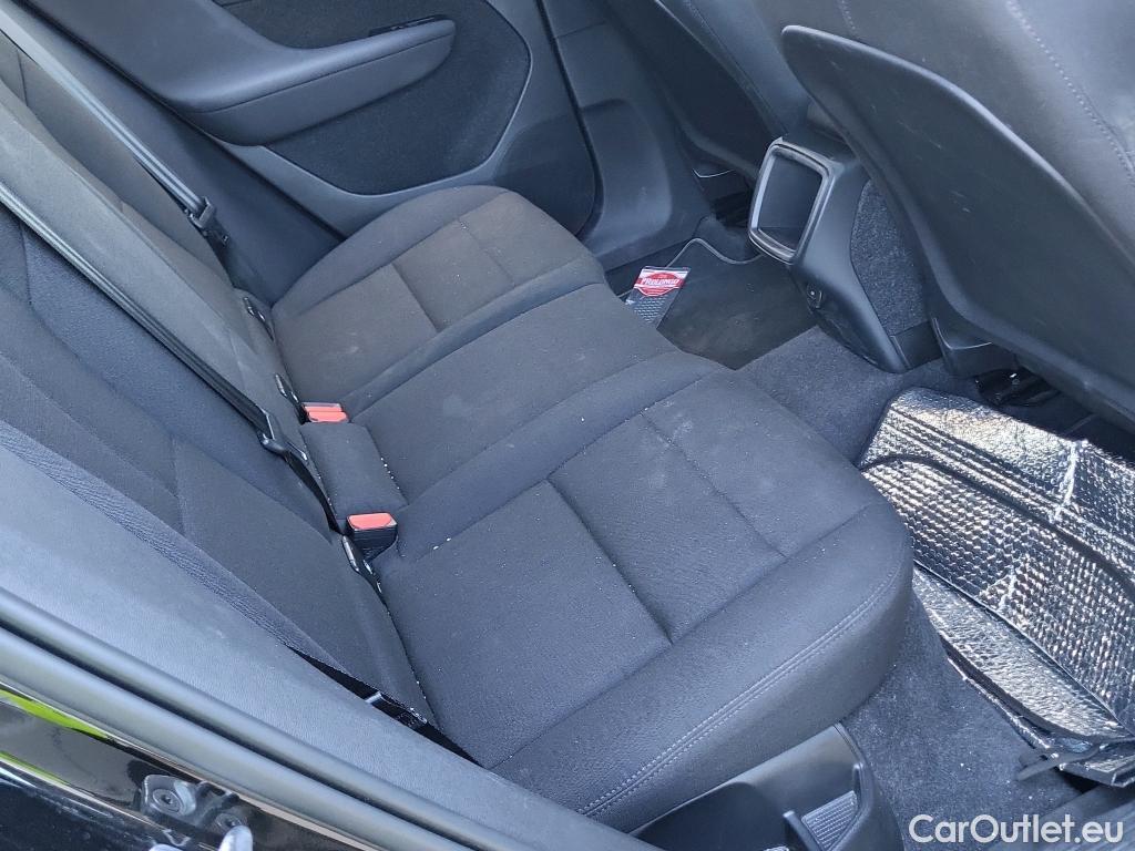  Volvo  XC 40 VOLVO XC40 / 2017 / 5P / todoterreno 1.5 T2 Momentum Core Auto #24