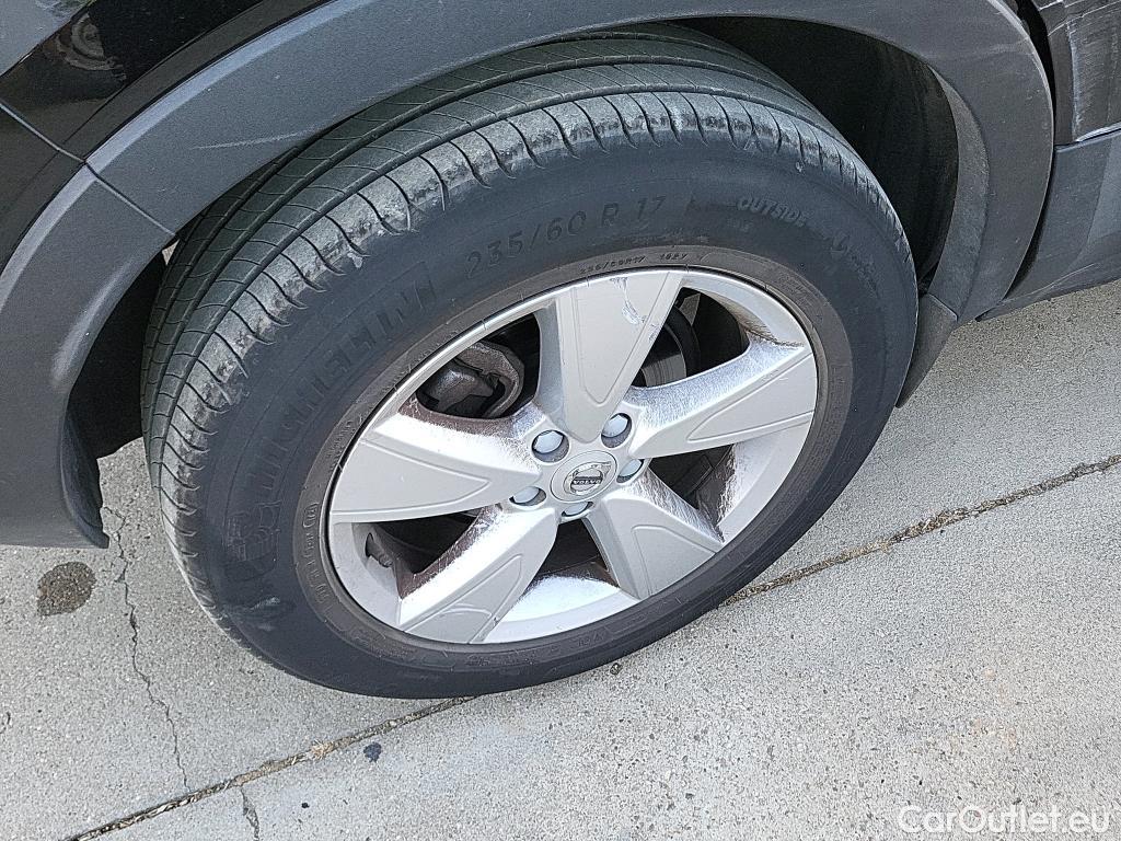  Volvo  XC 40 VOLVO XC40 / 2017 / 5P / todoterreno 1.5 T2 Momentum Core Auto #15