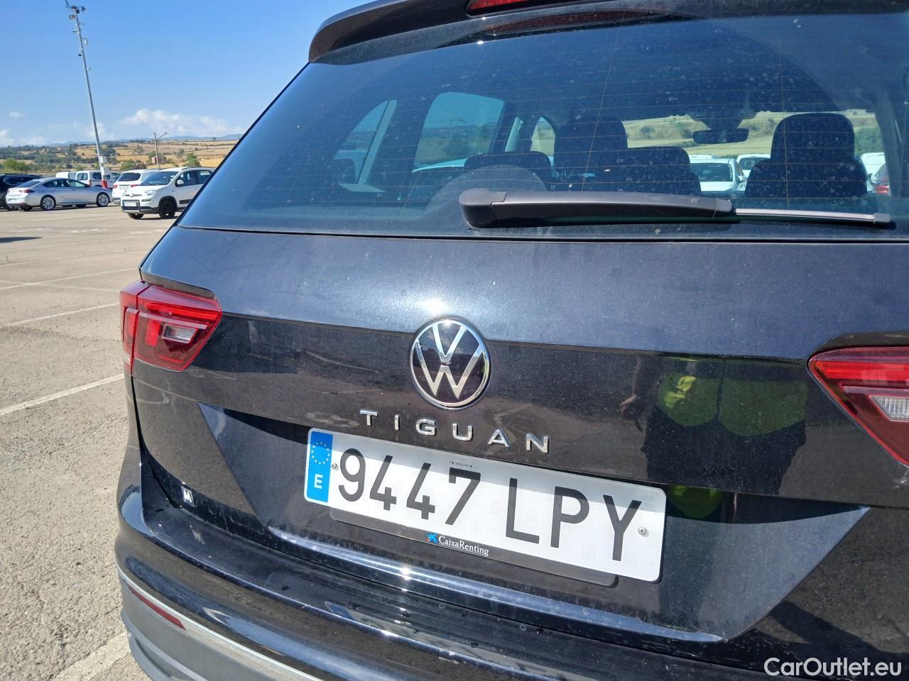 Volkswagen  Tiguan  Life 2.0 TDI 150CV AT7 E6d #24
