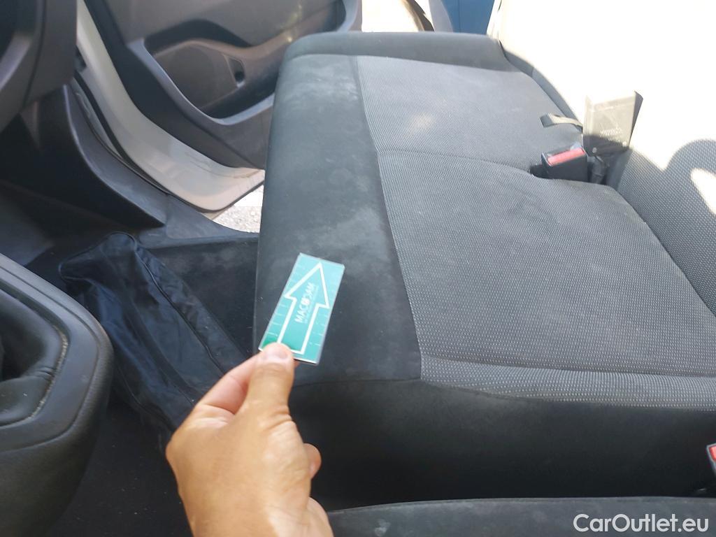  Citroen  Jumpy CITROEN  / 2016 / 4P / furgón Furgón Talla M BlueHDi 100 S&S 6v #29