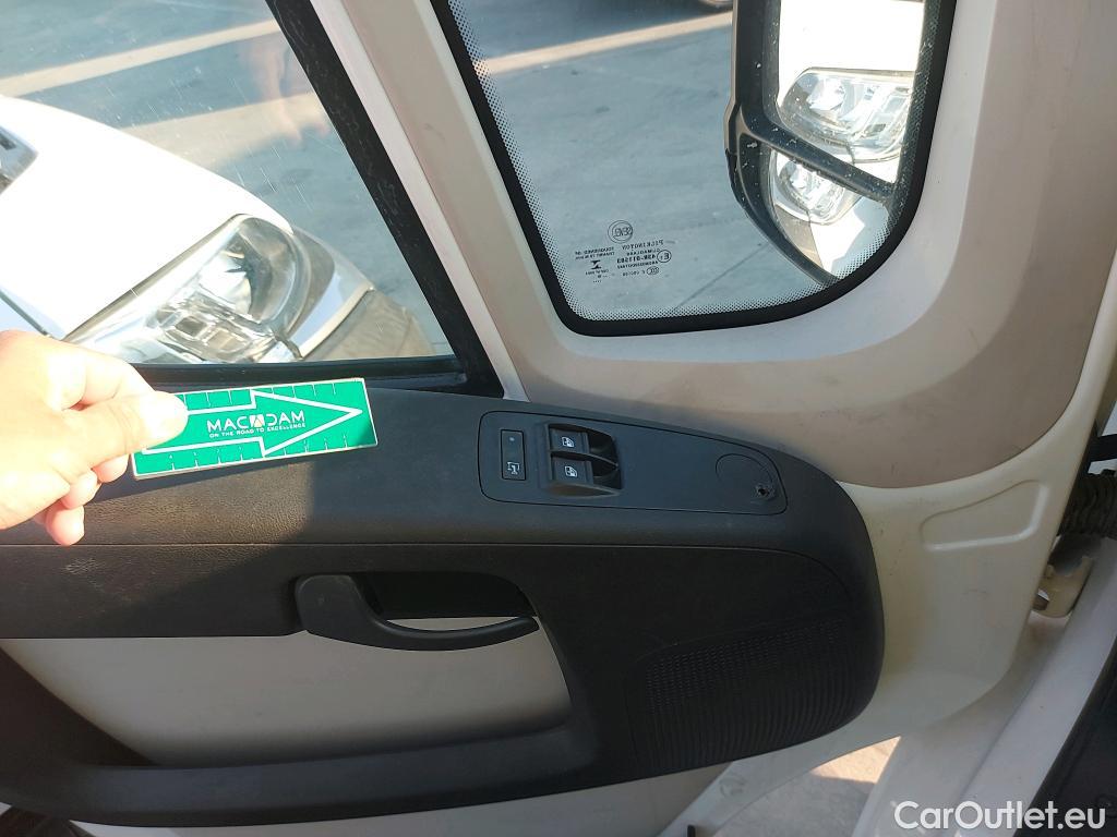  Citroen  Jumper CITROEN  / 2014 / 4P / furgón BlueHDi 96KW (130CV) Furgón 35L3H2 #12