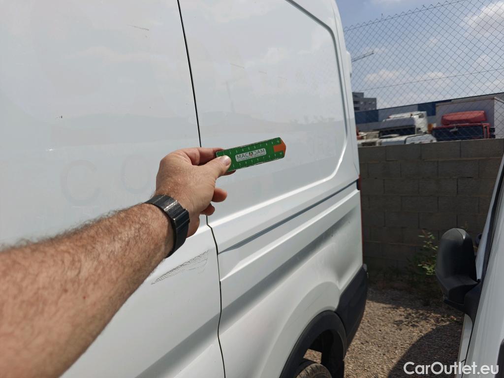  Ford  Transit FORD  / 2013 / 4P / furgón 350 96kW L2H2 Van Trend FWD MHEV #9