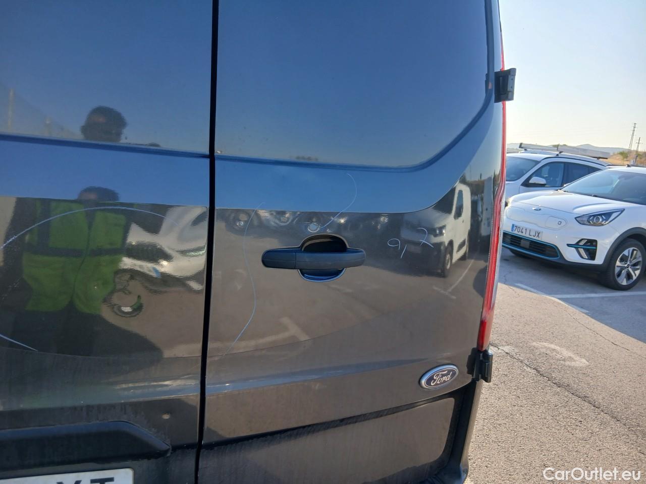  Ford  Transit  Custom Furgón 280 L1 Trend TDCi 130CV MT6 E6dT #32