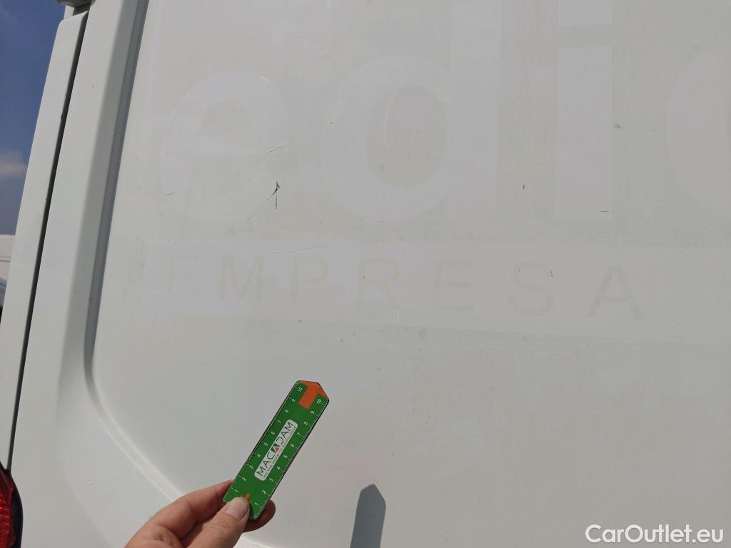  Ford  Transit FORD  / 2013 / 4P / furgón 350 96kW L2H2 Van Trend FWD MHEV #19