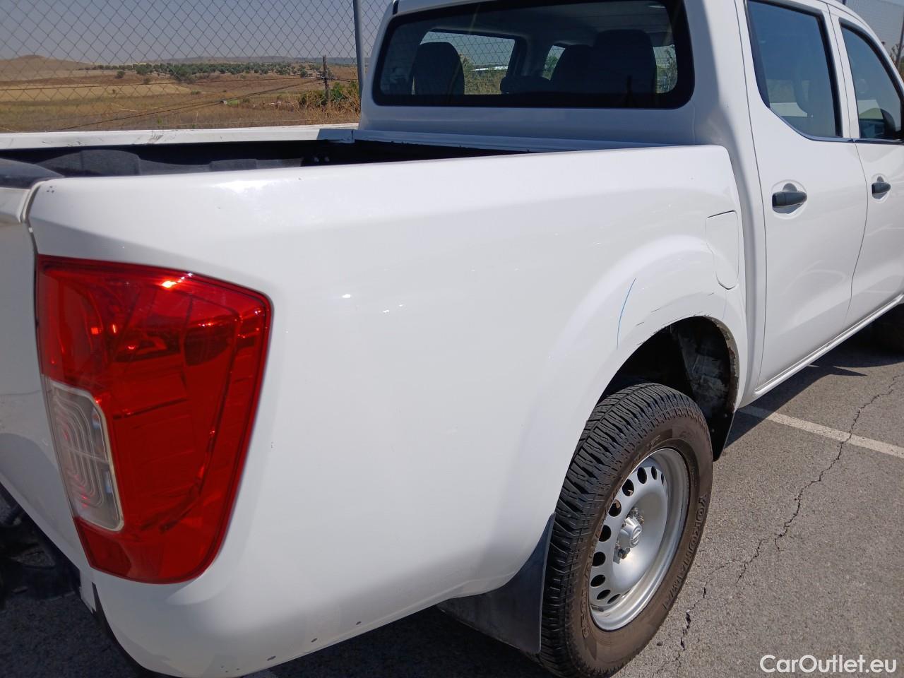  Nissan  Navara NISSAN  / 2015 / 4P / pickup D. Cab. 2.3dCi 120kW(160CV) Visia BDif #23