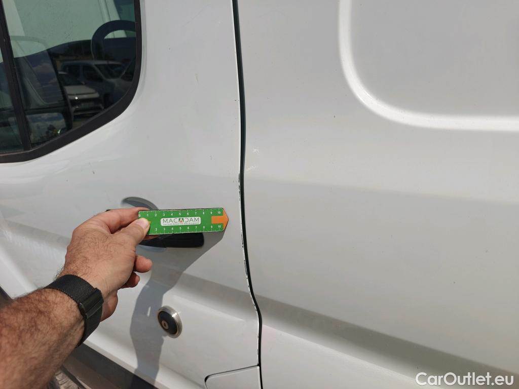  Ford  Transit FORD  / 2013 / 4P / furgón 350 96kW L2H2 Van Trend FWD MHEV #34
