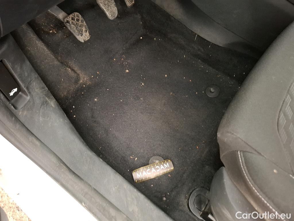  Ford  Fiesta  Titanium 1.0 EcoBoost #17