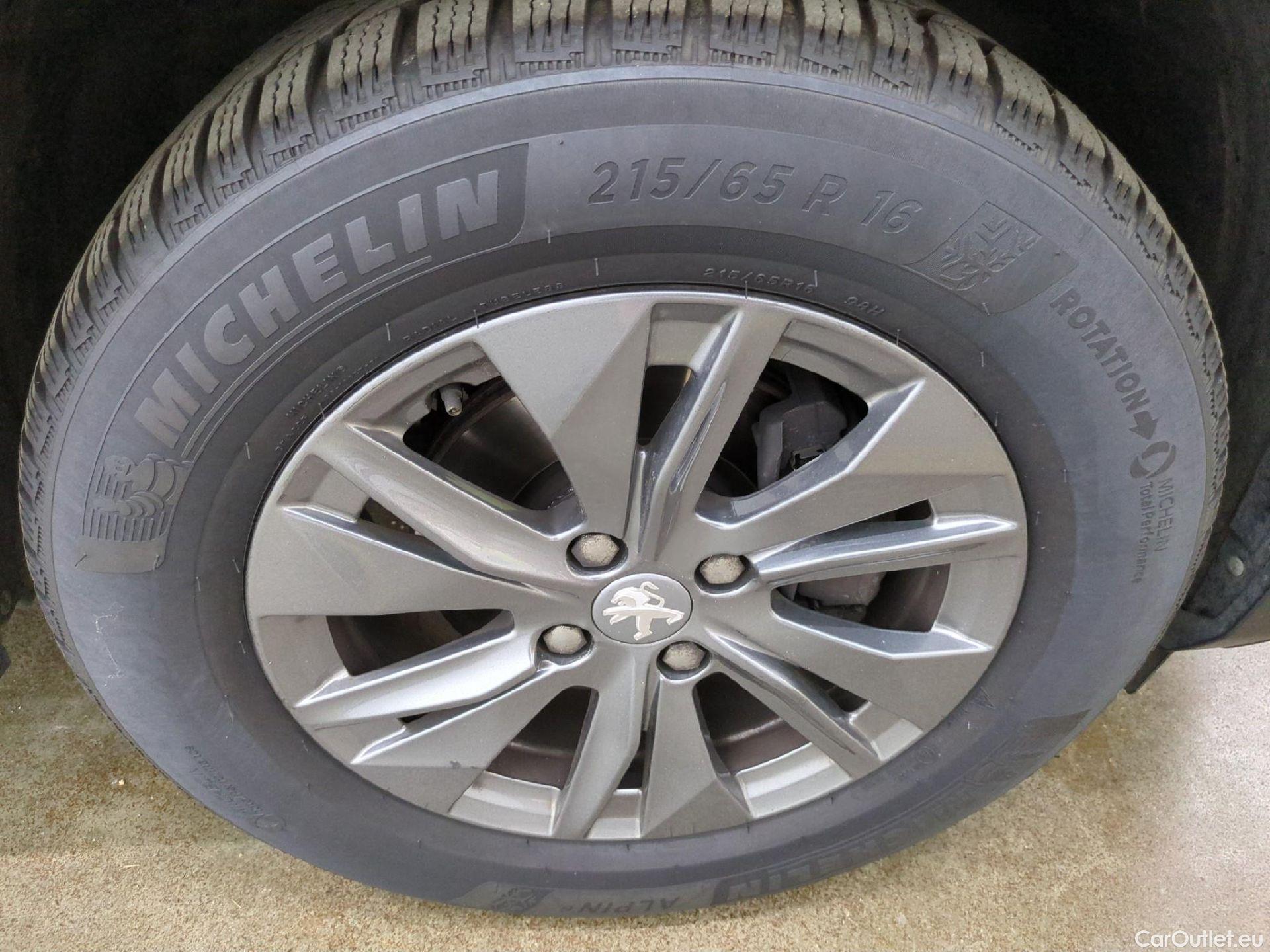  Peugeot  2008  Active Pack 1.5 HDi 110CV BVM6 E6d #3