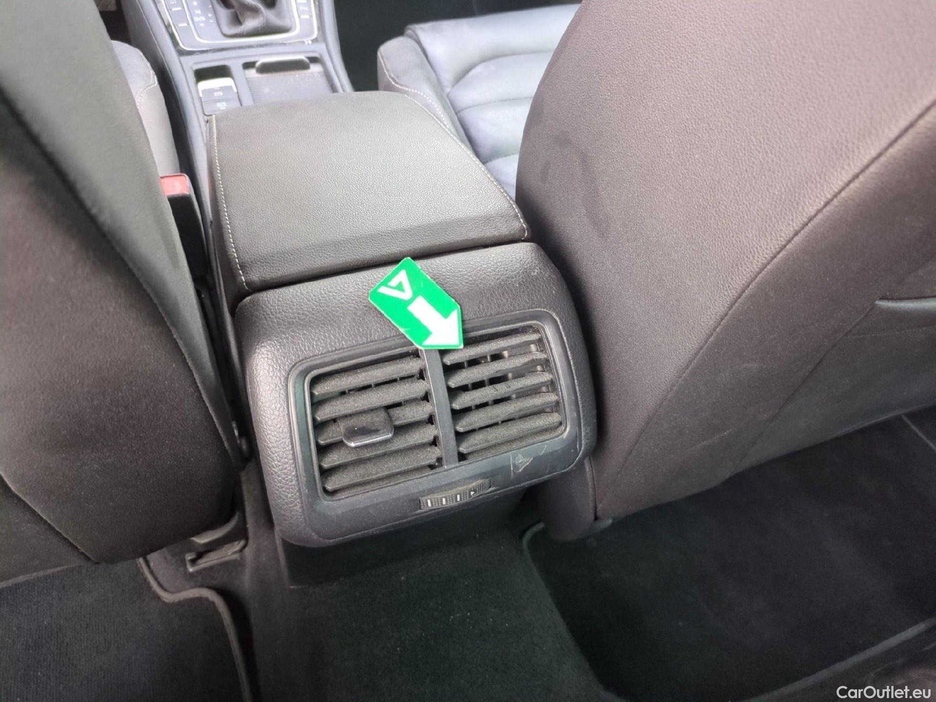  Volkswagen  Golf  VII Berline Carat Edition 1.6 TDI 110CV BVA7 E6 #3