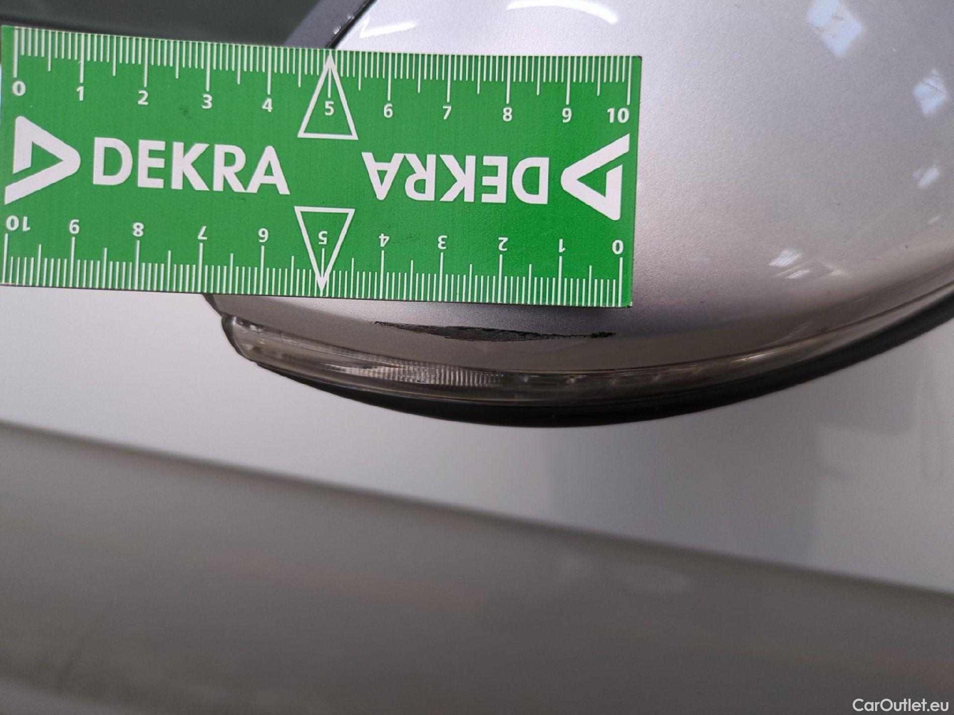  Volkswagen  Golf  VII Berline Carat Edition 1.6 TDI 110CV BVA7 E6 #37