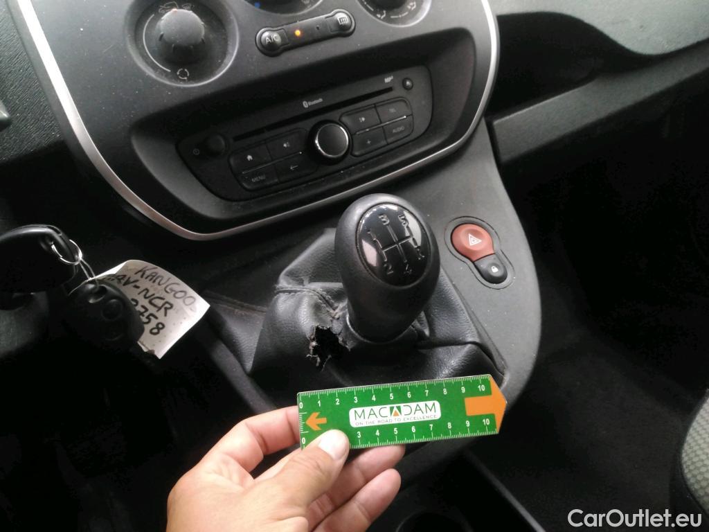  Renault  Kangoo  Express Extra (Série Spéciale) 1.5 dCi 90CV BVM5 E6 #18