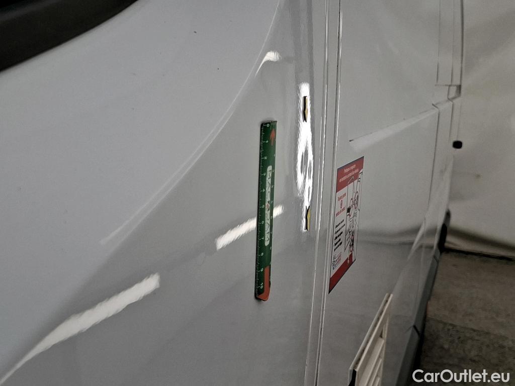  Renault  Master  Fourgon L3H2 3 5 Grand Confort dCi 135CV BVM6 E6dT #19