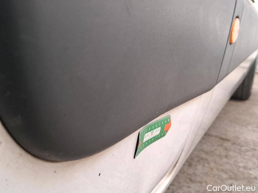  Renault  Master  Fourgon L3H2 3 5 Grand Confort dCi 135CV BVM6 E6dT #32
