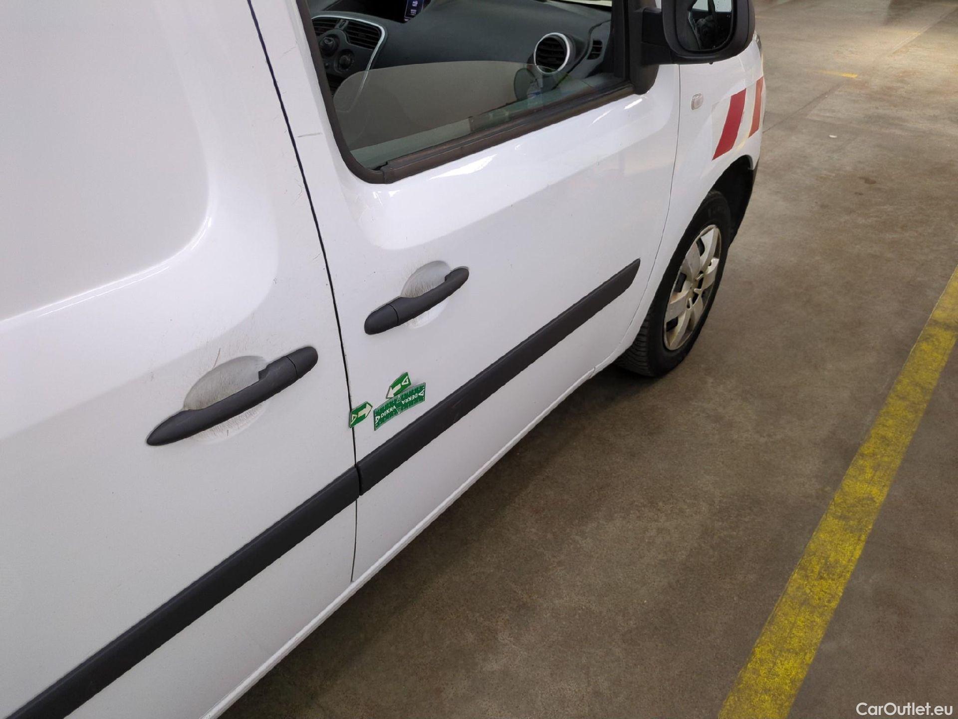  Renault  Kangoo  II Express Maxi Extra (Série Spéciale) 1.5 dCi 95CV BVM6 E6dT #27