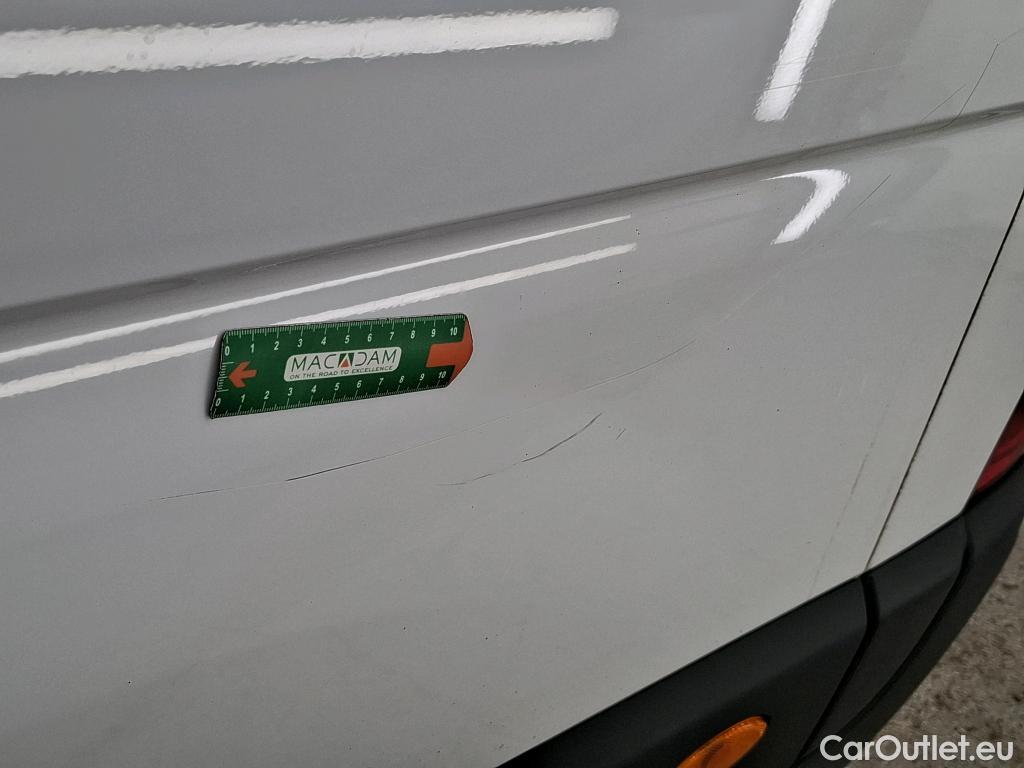  Renault  Master  Fourgon L3H2 3 5 Grand Confort dCi 135CV BVM6 E6dT #15