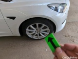 Tesla  Model 3 TESLA  Standard Reichweite Plus Hinterradantrieb 4d 208kW #40