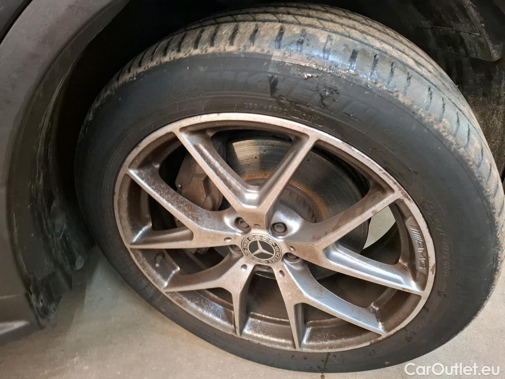  Mercedes  G-Klasee MERCEDES-BENZ GLC / 2019 / 5P / SUV GLC 220 d AMG Line Launch Edition 4Matic #9