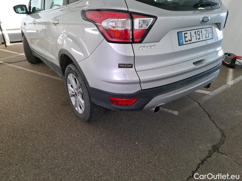  Ford  Kuga FORD  5p SUV 1.5 TDCi 120 ch S&S 4x2 Titanium #9