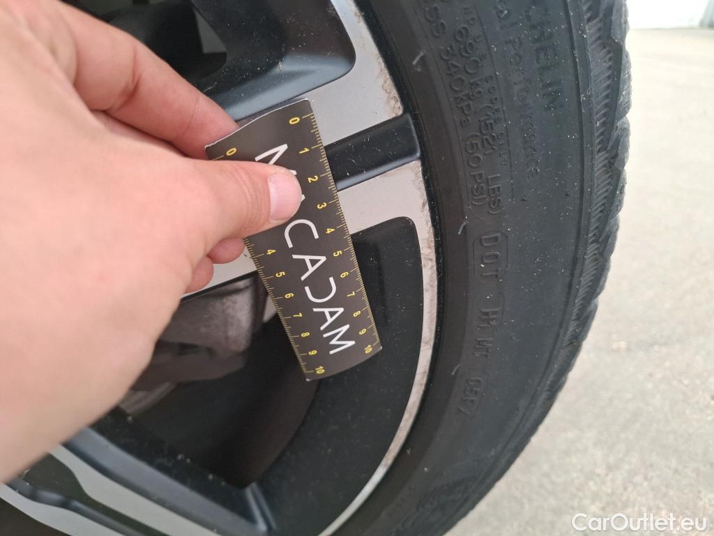  Mercedes  CLA-Klasse MERCEDES-BENZ CLA Shooting Brake / 2019 / 5P / Break CLA 180 d Business Line BA7 #15