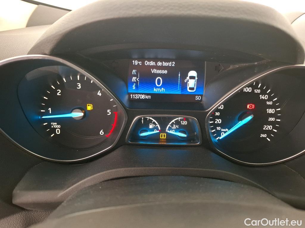  Ford  Kuga FORD  5p SUV 1.5 TDCi 120 ch S&S 4x2 Titanium #16