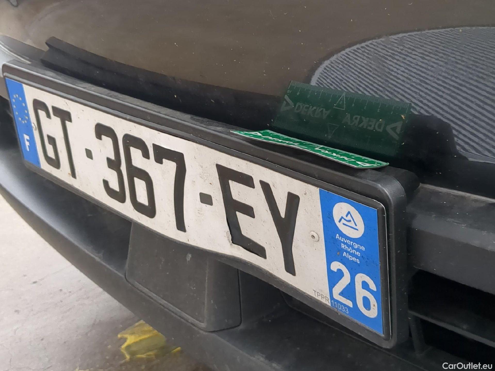  Mazda  MX-30 MAZDA  / 2019 / 5P / SUV e-Sky R-EV 170 Mako Urban Expr Prem CD LOT 100 #18