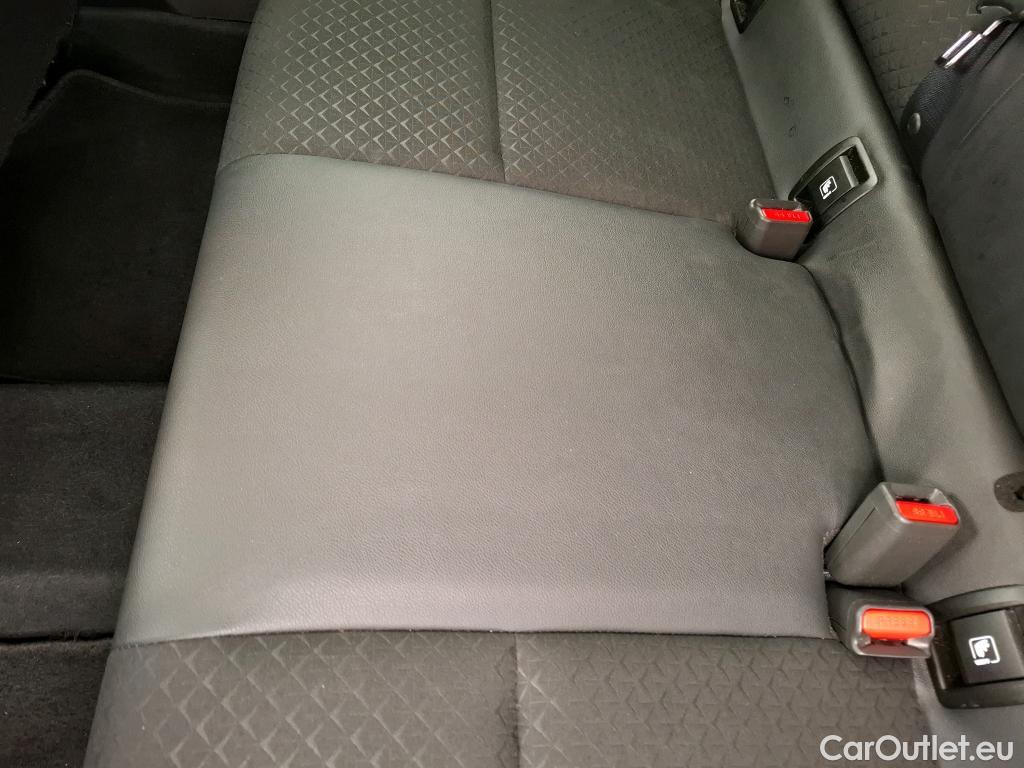  Nissan  Juke NISSAN  2019 5P Crossover Hybrid 143 Business #11