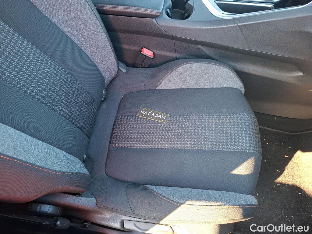  Peugeot  3008  Active Business 1.2 PureTech 130CV BVA8 E6d #18