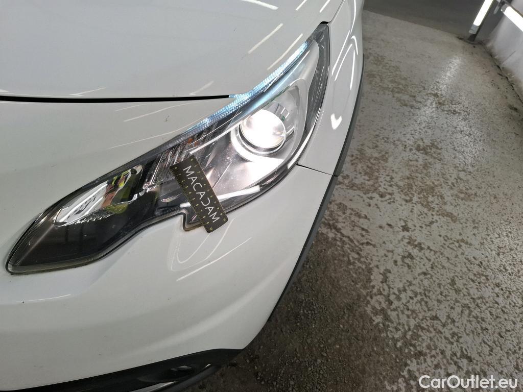  Peugeot  2008  Allure Business 1.2 PureTech 130CV BVM6 E6dT #24